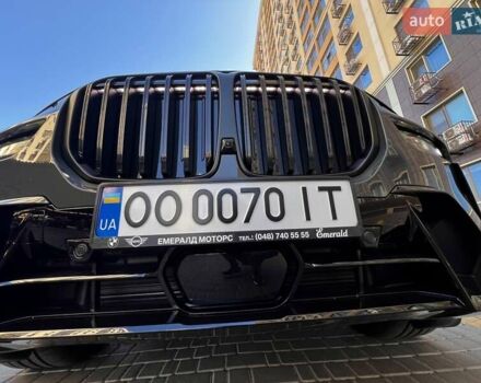 Серый БМВ X7, объемом двигателя 3 л и пробегом 18 тыс. км за 161999 $, фото 11 на Automoto.ua