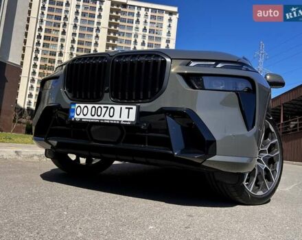 Серый БМВ X7, объемом двигателя 3 л и пробегом 18 тыс. км за 161999 $, фото 120 на Automoto.ua