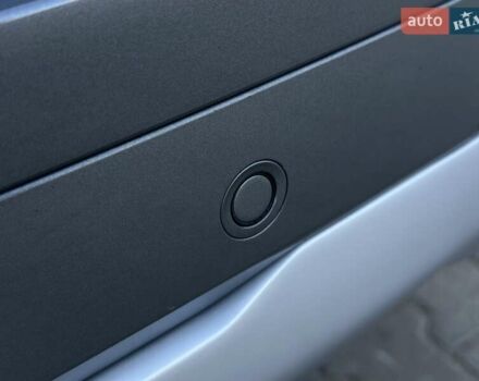 Серый БМВ X7, объемом двигателя 3 л и пробегом 39 тыс. км за 105000 $, фото 19 на Automoto.ua