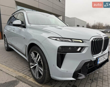 Серый БМВ X7, объемом двигателя 2.99 л и пробегом 57 тыс. км за 114000 $, фото 10 на Automoto.ua