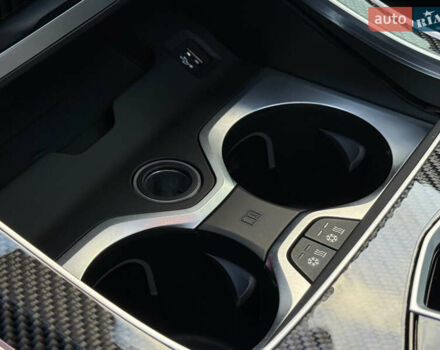 Серый БМВ X7, объемом двигателя 2.99 л и пробегом 51 тыс. км за 128000 $, фото 23 на Automoto.ua