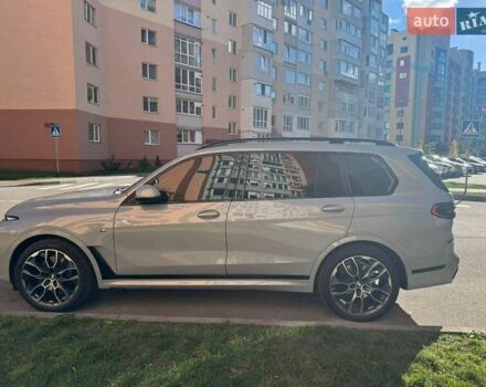 Серый БМВ X7, объемом двигателя 2.99 л и пробегом 8 тыс. км за 137000 $, фото 8 на Automoto.ua