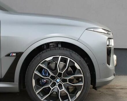 Серый БМВ X7, объемом двигателя 4.39 л и пробегом 3 тыс. км за 185000 $, фото 4 на Automoto.ua