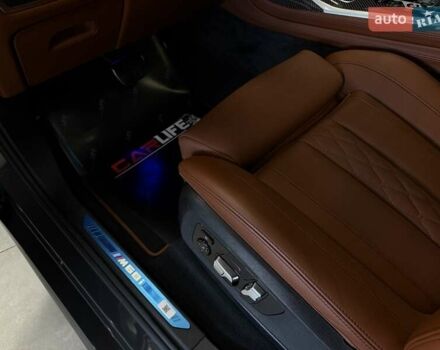 Серый БМВ X7, объемом двигателя 4.39 л и пробегом 1 тыс. км за 189900 $, фото 59 на Automoto.ua