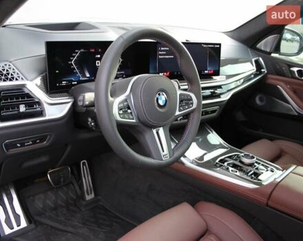 Серый БМВ X7, объемом двигателя 4.39 л и пробегом 3 тыс. км за 185000 $, фото 13 на Automoto.ua