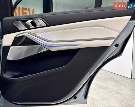 Серый БМВ X7, объемом двигателя 2.99 л и пробегом 1 тыс. км за 174000 $, фото 62 на Automoto.ua