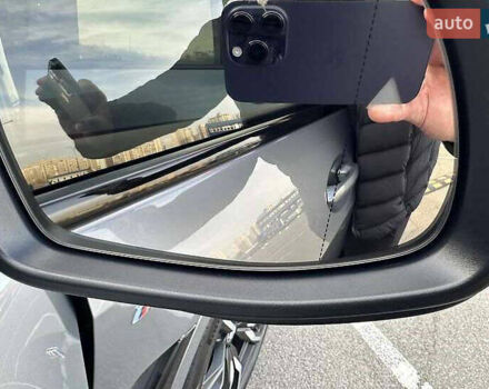 Серый БМВ X7, объемом двигателя 3 л и пробегом 11 тыс. км за 120000 $, фото 6 на Automoto.ua