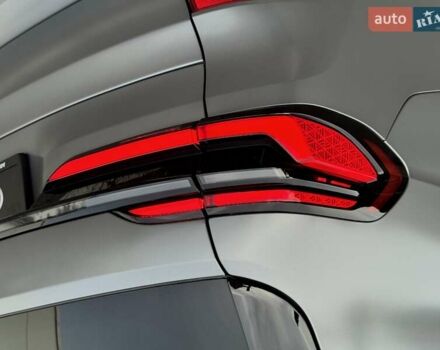 Серый БМВ X7, объемом двигателя 4.39 л и пробегом 7 тыс. км за 195000 $, фото 17 на Automoto.ua