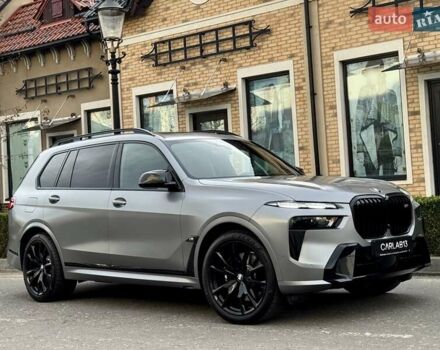 Серый БМВ X7, объемом двигателя 4.39 л и пробегом 7 тыс. км за 195000 $, фото 6 на Automoto.ua