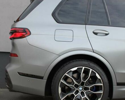 Серый БМВ X7, объемом двигателя 4.39 л и пробегом 3 тыс. км за 185000 $, фото 5 на Automoto.ua