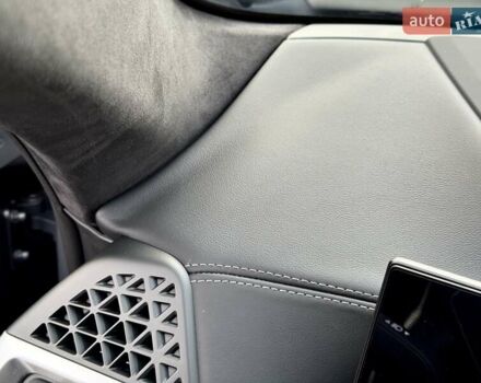 Серый БМВ X7, объемом двигателя 4.39 л и пробегом 7 тыс. км за 195000 $, фото 69 на Automoto.ua