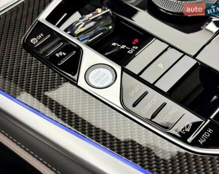 Серый БМВ X7, объемом двигателя 2.99 л и пробегом 1 тыс. км за 174000 $, фото 32 на Automoto.ua