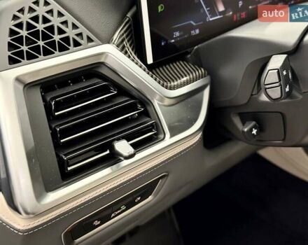 Серый БМВ X7, объемом двигателя 2.99 л и пробегом 1 тыс. км за 174000 $, фото 22 на Automoto.ua