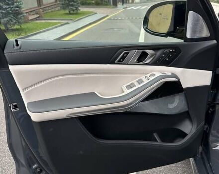 Сірий БМВ X7, об'ємом двигуна 4.39 л та пробігом 11 тис. км за 169500 $, фото 14 на Automoto.ua