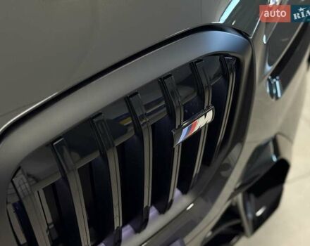 Серый БМВ X7, объемом двигателя 4.39 л и пробегом 1 тыс. км за 189900 $, фото 19 на Automoto.ua