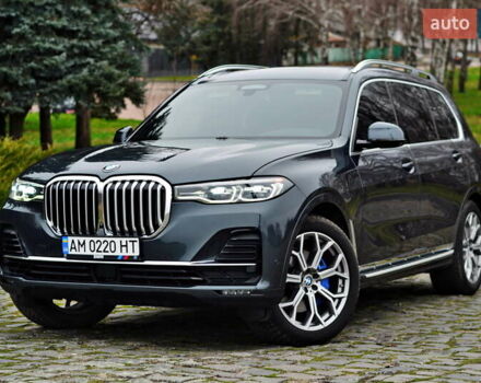 Серый БМВ X7, объемом двигателя 4.39 л и пробегом 151 тыс. км за 68000 $, фото 1 на Automoto.ua
