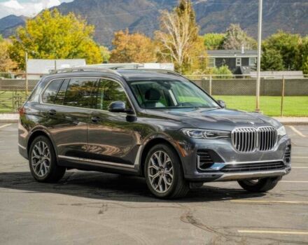 Серый БМВ X7, объемом двигателя 3 л и пробегом 45 тыс. км за 11500 $, фото 1 на Automoto.ua