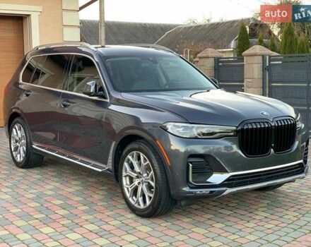 Серый БМВ X7, объемом двигателя 3 л и пробегом 147 тыс. км за 53800 $, фото 1 на Automoto.ua