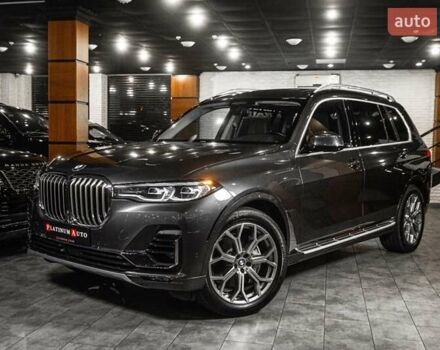 Серый БМВ X7, объемом двигателя 4.39 л и пробегом 53 тыс. км за 63900 $, фото 1 на Automoto.ua