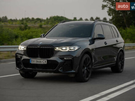 БМВ X7 2019 в Хмельницком на Automoto.ua Серый БМВ X7, объемом двигателя 4.39 л и пробегом 78 тыс. км за 71000 $, фото 1 на Automoto.ua
