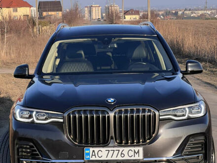 БМВ X7 2019 в Луцке на Automoto.ua Серый БМВ X7, объемом двигателя 3 л и пробегом 112 тыс. км за 62000 $, фото 1 на Automoto.ua