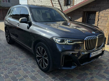 Серый БМВ X7, объемом двигателя 2.99 л и пробегом 126 тыс. км за 81000 $, фото 1 на Automoto.ua