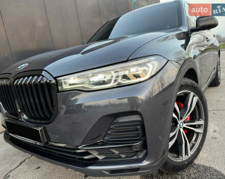 Серый БМВ X7, объемом двигателя 2.99 л и пробегом 140 тыс. км за 64500 $, фото 1 на Automoto.ua
