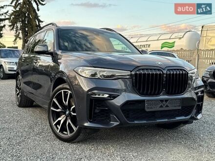 Серый БМВ X7, объемом двигателя 3 л и пробегом 158 тыс. км за 56600 $, фото 1 на Automoto.ua