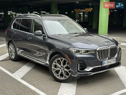 БМВ X7 2019 у Києві на Automoto.ua Сірий БМВ X7, об'ємом двигуна 4.39 л та пробігом 126 тис. км за 69500 $, фото 1 на Automoto.ua