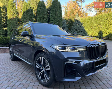 БМВ X7 2020 у Києві на Automoto.ua Сірий БМВ X7, об'ємом двигуна 2.99 л та пробігом 109 тис. км за 79500 $, фото 1 на Automoto.ua