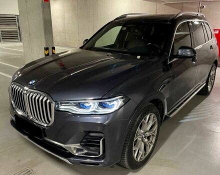 Серый БМВ X7, объемом двигателя 3 л и пробегом 84 тыс. км за 38650 $, фото 1 на Automoto.ua
