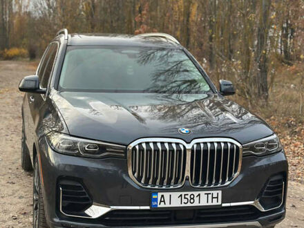 Серый БМВ X7, объемом двигателя 3 л и пробегом 131 тыс. км за 60700 $, фото 1 на Automoto.ua