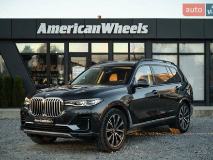 Серый БМВ X7, объемом двигателя 3 л и пробегом 56 тыс. км за 68900 $, фото 1 на Automoto.ua
