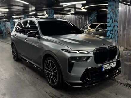 Серый БМВ X7, объемом двигателя 4.39 л и пробегом 83 тыс. км за 135000 $, фото 1 на Automoto.ua