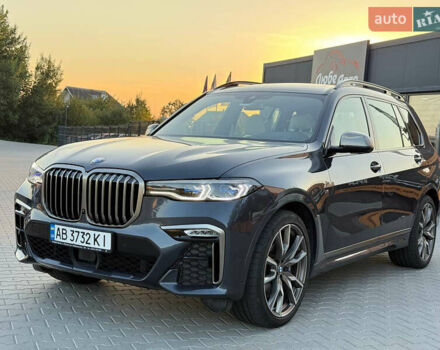 Серый БМВ X7, объемом двигателя 3 л и пробегом 45 тыс. км за 97500 $, фото 1 на Automoto.ua