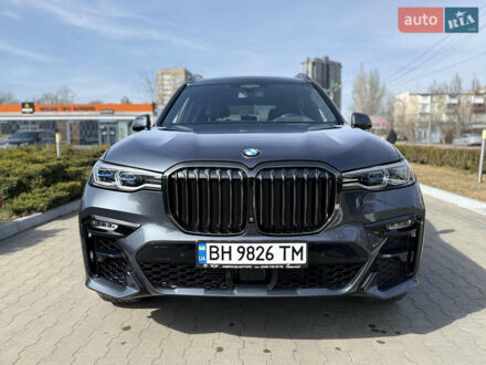 БМВ X7 2022 у Одесі на Automoto.ua Сірий БМВ X7, об'ємом двигуна 2.99 л та пробігом 34 тис. км за 92700 $, фото 1 на Automoto.ua