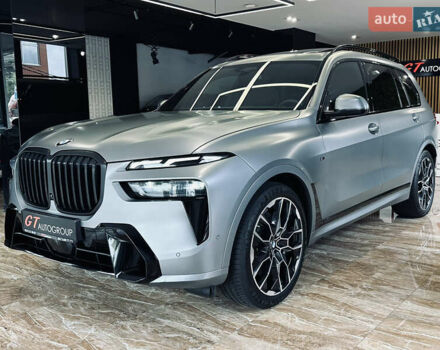 Серый БМВ X7, объемом двигателя 3 л и пробегом 95 тыс. км за 105000 $, фото 1 на Automoto.ua