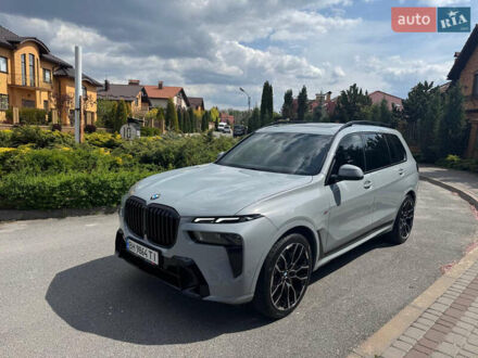 БМВ X7 2023 в Тернополе на Automoto.ua Серый БМВ X7, объемом двигателя 2.99 л и пробегом 81 тыс. км за 122000 $, фото 1 на Automoto.ua