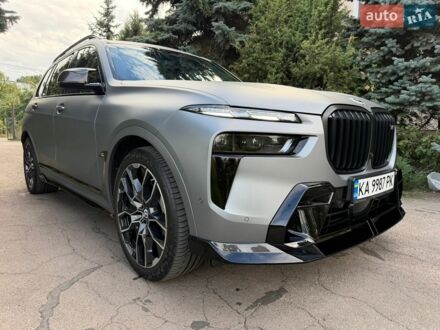 Серый БМВ X7, объемом двигателя 4.4 л и пробегом 28 тыс. км за 155000 $, фото 1 на Automoto.ua