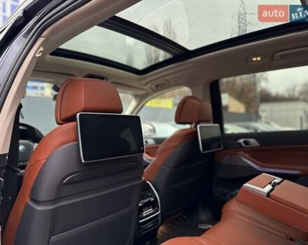Синий БМВ X7, объемом двигателя 3 л и пробегом 61 тыс. км за 59000 $, фото 48 на Automoto.ua