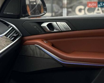 Синий БМВ X7, объемом двигателя 3 л и пробегом 61 тыс. км за 59000 $, фото 42 на Automoto.ua