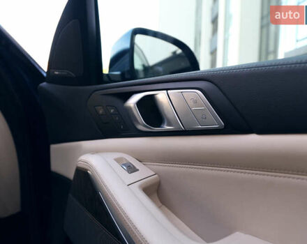 Синий БМВ X7, объемом двигателя 4.4 л и пробегом 85 тыс. км за 78000 $, фото 19 на Automoto.ua