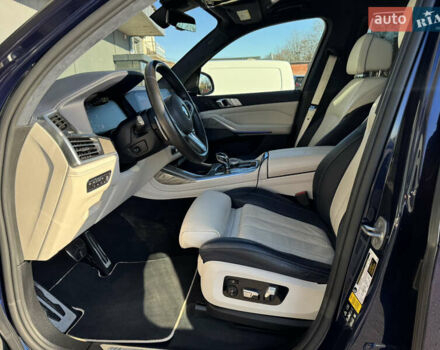 Синий БМВ X7, объемом двигателя 4.4 л и пробегом 100 тыс. км за 64900 $, фото 18 на Automoto.ua