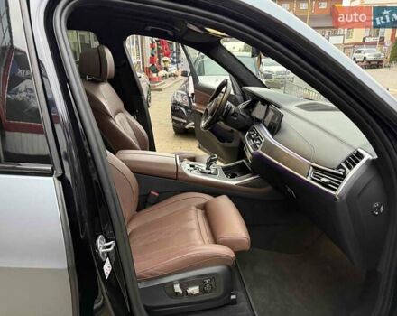 Синій БМВ X7, об'ємом двигуна 4.4 л та пробігом 47 тис. км за 92900 $, фото 61 на Automoto.ua