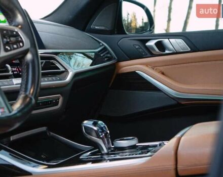 Синий БМВ X7, объемом двигателя 4.4 л и пробегом 74 тыс. км за 88000 $, фото 20 на Automoto.ua