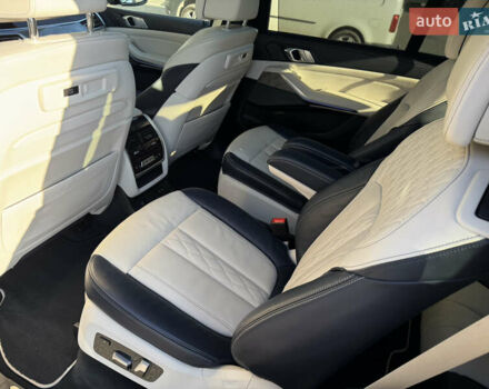 Синий БМВ X7, объемом двигателя 4.4 л и пробегом 100 тыс. км за 64900 $, фото 57 на Automoto.ua