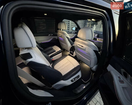 Синий БМВ X7, объемом двигателя 4.4 л и пробегом 100 тыс. км за 64900 $, фото 46 на Automoto.ua