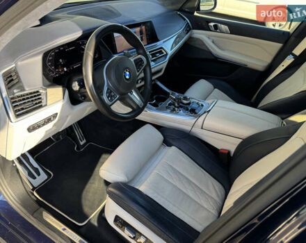 Синий БМВ X7, объемом двигателя 4.4 л и пробегом 100 тыс. км за 64900 $, фото 19 на Automoto.ua