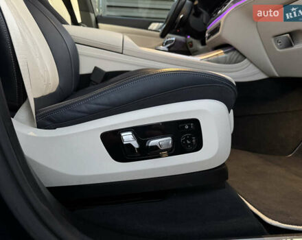 Синий БМВ X7, объемом двигателя 4.4 л и пробегом 100 тыс. км за 64900 $, фото 45 на Automoto.ua