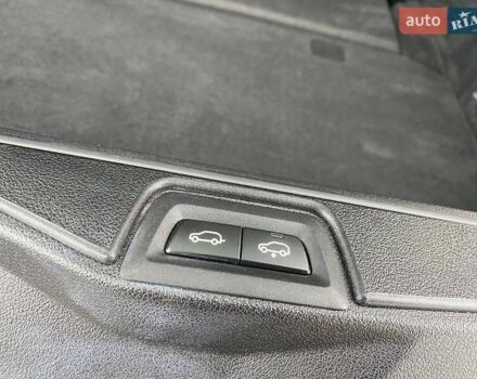 Синий БМВ X7, объемом двигателя 4.39 л и пробегом 39 тыс. км за 78900 $, фото 17 на Automoto.ua